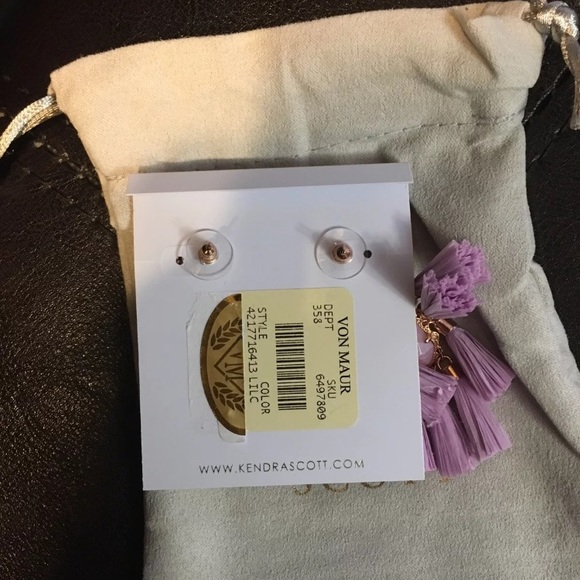 Kendra Scott earrings - Picture 2 of 3